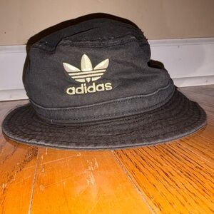 adidas Originals Black Trefoil Bucket Hat